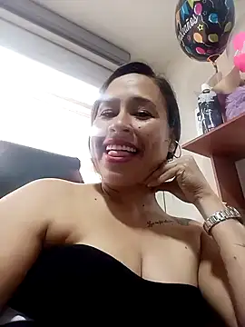 kamila lovee online show from 03.04.25