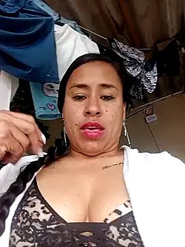 kamila lovee online show from 03.18.25