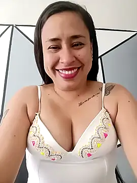 kamila lovee online show from 09.12.25