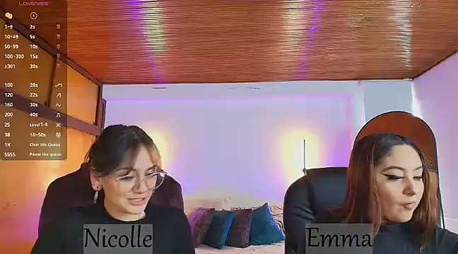  Emma11 online show from 03.18.25