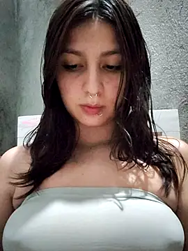 Maiden-Hot online show from 05.27.26