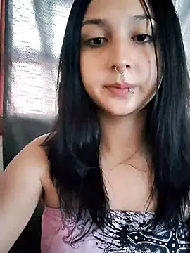 Maiden-Hot online show from 07.25.26