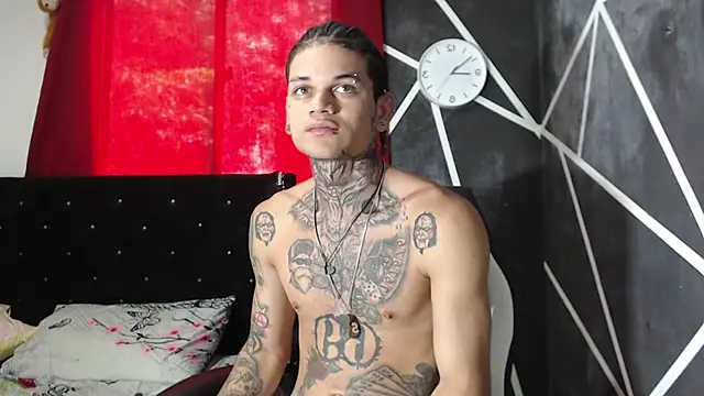 hot man05 online show from 10.02.25