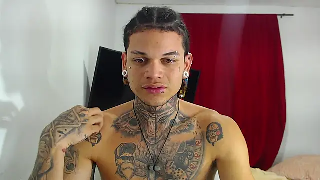 hot man05 online show from 10.17.25