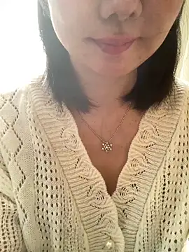 Snapshot of MURA-saki chatting on 01.31.25 MURA-saki online show from 01.31.25