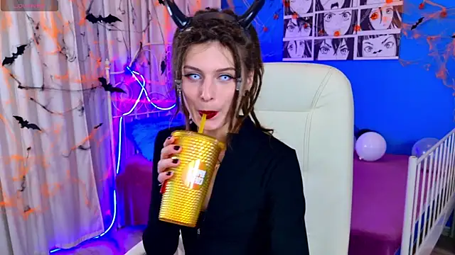 AnTikaMy online show from 10.30.25