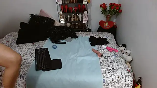 Lunasquirt1985 online show from 02.08.26