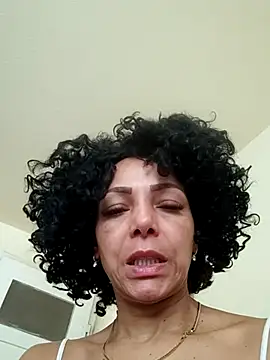 Lunasquirt1985 online show from 02.16.26