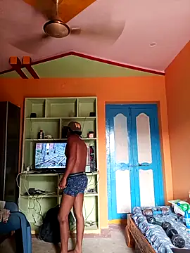 Snapshot of bigcock_thick chatting on 03.10.25 bigcock thick online show from 03.10.25