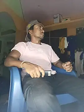 Snapshot of bigcock_thick chatting on 03.17.25 bigcock thick online show from 03.17.25