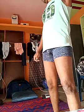 Snapshot of bigcock_thick chatting on 09.28.25 bigcock thick online show from 09.28.25