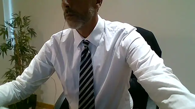 66MA69 online show from 06.06.26