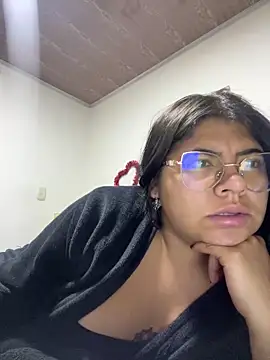 viccky vick online show from 03.06.25