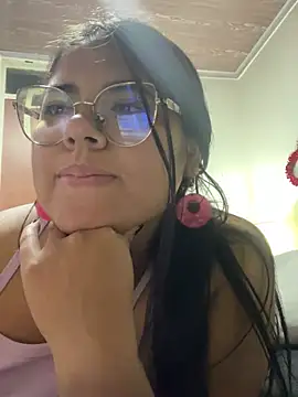 viccky vick online show from 03.12.25