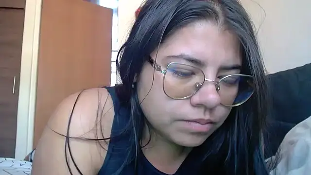 viccky vick online show from 09.11.25