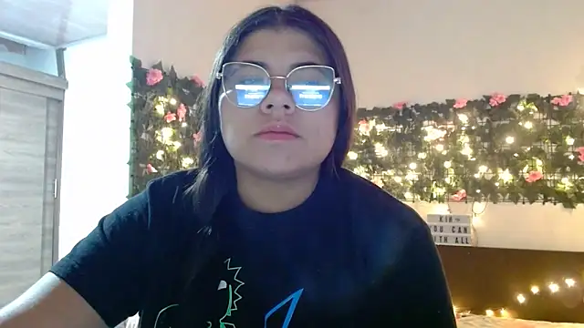 viccky vick online show from 11.19.25