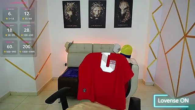 Snapshot of Dwayne_Brown chatting on 02.28.25 Dwayne Brown online show from 02.28.25