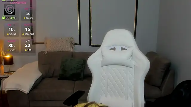 Anya-Ray online show from 11.23.25