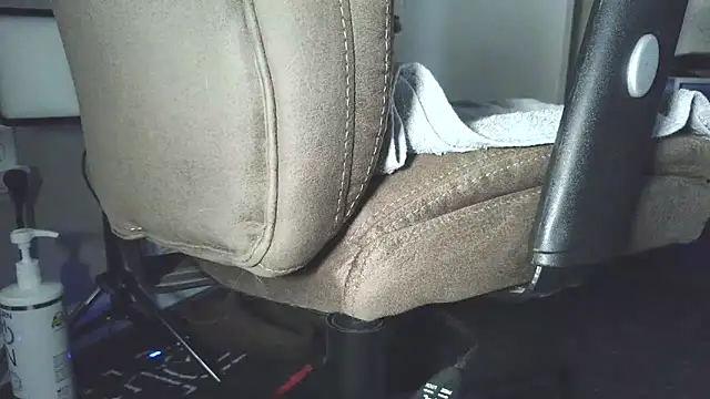 Snapshot of stubbydick3 chatting on 02.24.25 stubbydick3 online show from 02.24.25