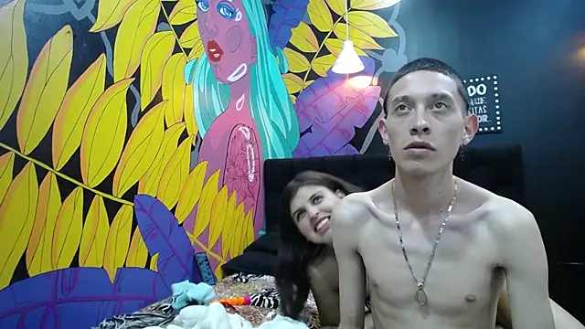 Snapshot of SimonAndJocelyn chatting on 02.07.25 SimonAndJocelyn online show from 02.07.25