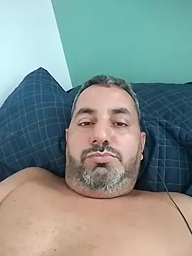 Snapshot of Cruelmalvado chatting on 03.25.26 Cruelmalvado online show from 03.25.26