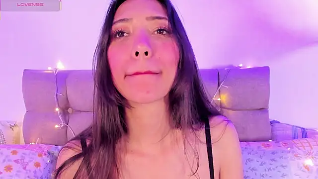 Snapshot of Miss_veronicaa2 chatting on 02.05.25 Miss veronicaa2 online show from 02.05.25