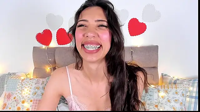Snapshot of Miss_veronicaa2 chatting on 02.12.25 Miss veronicaa2 online show from 02.12.25