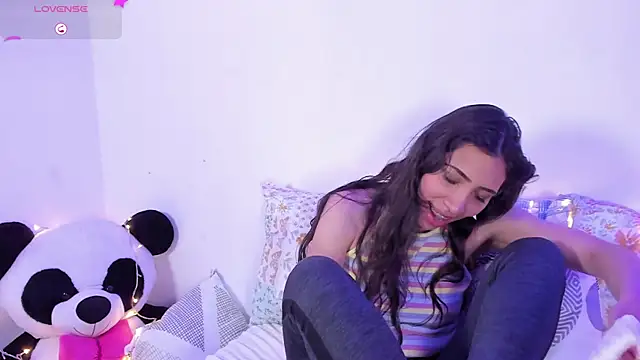 Snapshot of Miss_veronicaa2 chatting on 02.19.25 Miss veronicaa2 online show from 02.19.25