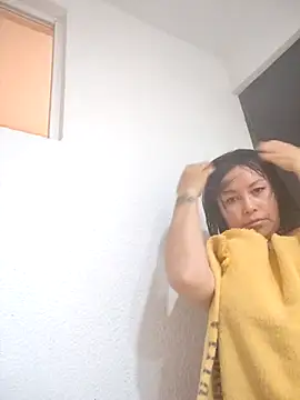 Snapshot of KellyPerlaxxx chatting on 11.19.25 KellyPerlaxxx online show from 11.19.25