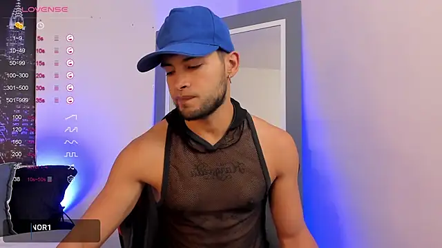 Max Conor1 online show from 02.13.25