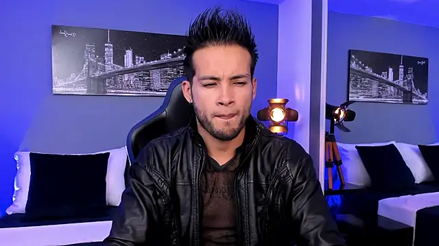 Max Conor1 online show from 09.09.25