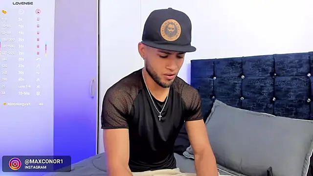 Max Conor1 online show from 10.29.25