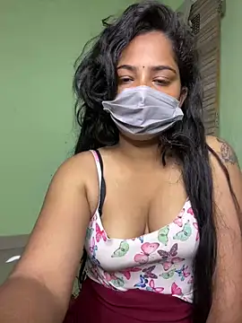 Snapshot of anjali_100 chatting on 03.23.25 anjali 100 online show from 03.23.25