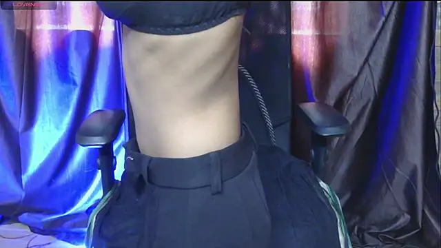 Snapshot of wow-simran chatting on 11.03.25 wow-simran online show from 11.03.25