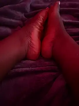 Snapshot of DaniJohnson chatting on 01.29.25 DaniJohnson online show from 01.29.25