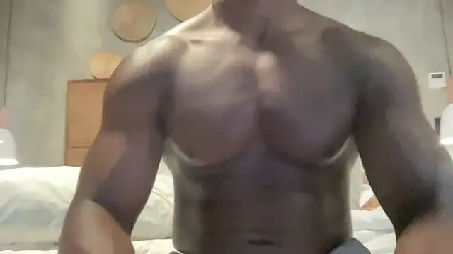 Snapshot of BodyandBBC chatting on 09.13.25 BodyandBBC online show from 09.13.25