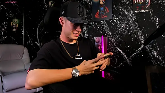 marcuscollins1  online show from 02.26.25