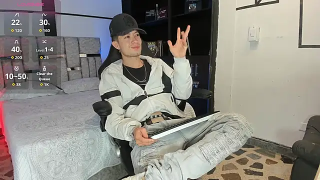 marcuscollins1  online show from 12.18.25