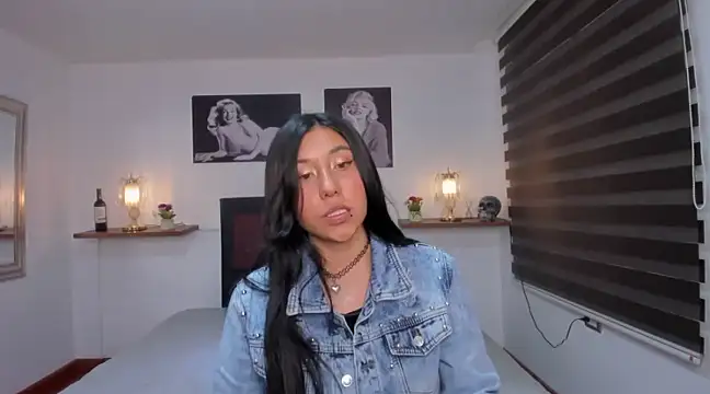 Nohemi louse online show from 01.31.25