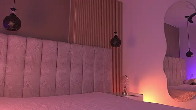Snapshot of sara_lopee1 chatting on 06.01.26 sara lopee1 online show from 06.01.26