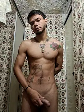 Niick01  online show from 02.15.25