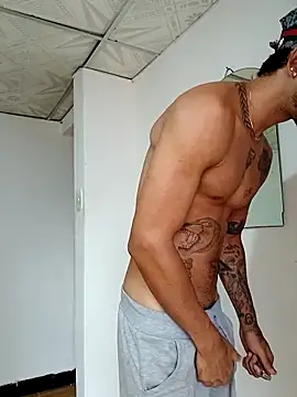 Niick01  online show from 09.20.25