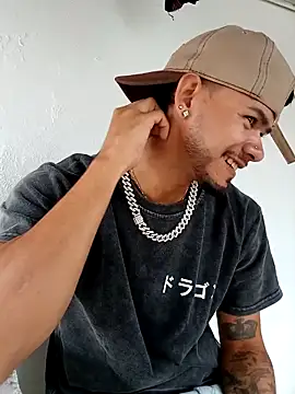 Niick01  online show from 10.01.25