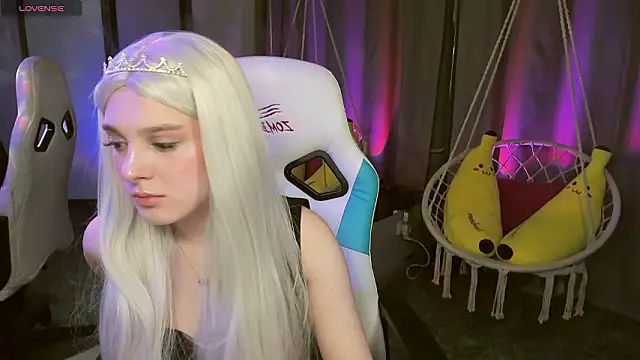 kaisajenner online show from 03.05.26