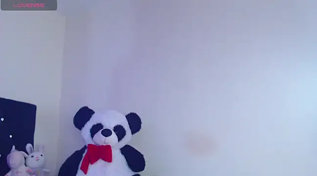 Snapshot of Lupitah_222 chatting on 02.17.25 Lupitah 222 online show from 02.17.25