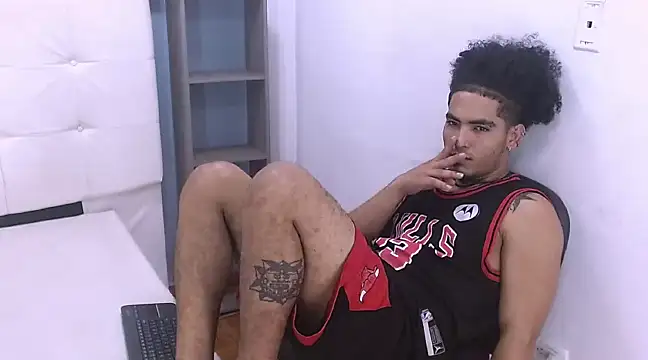 LihanJor 23 online show from 02.13.25