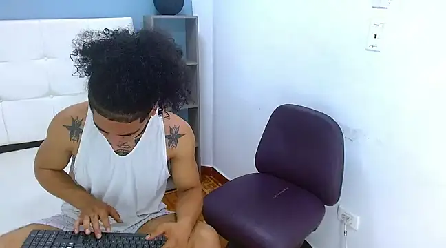 LihanJor 23 online show from 02.16.25