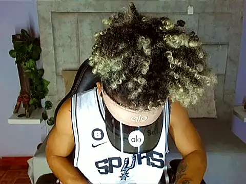 LihanJor 23 online show from 09.13.25