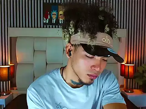 LihanJor 23 online show from 10.26.25