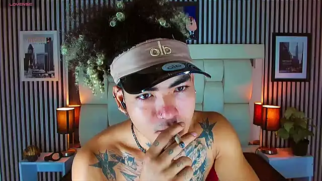 LihanJor 23 online show from 10.29.25